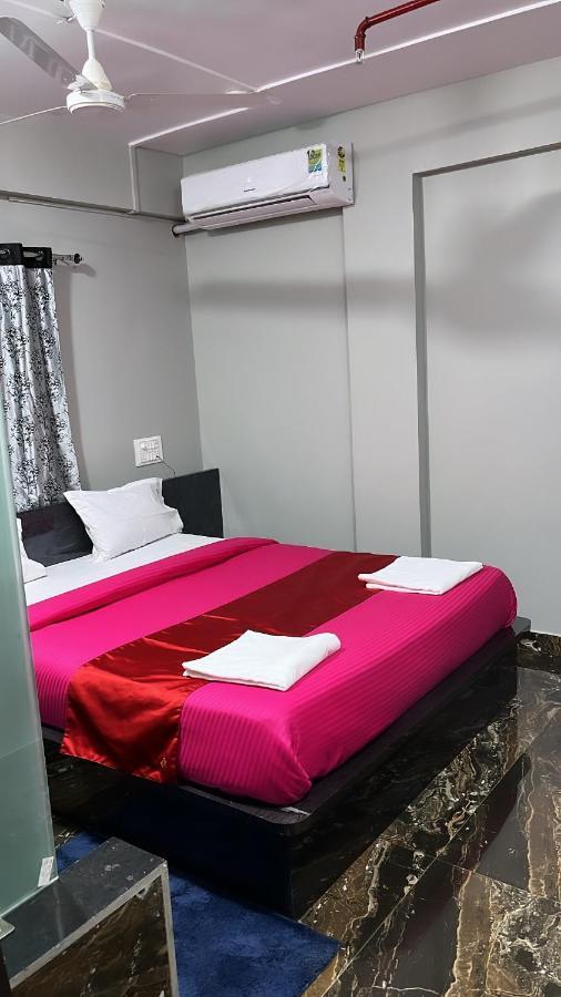 Hotel Silver Daman Exterior foto